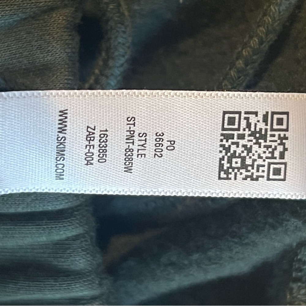 SKIMS Cotton Fleece Straight Leg Sweatpants Spruce NWT Small Medium - Picture 10 of 10